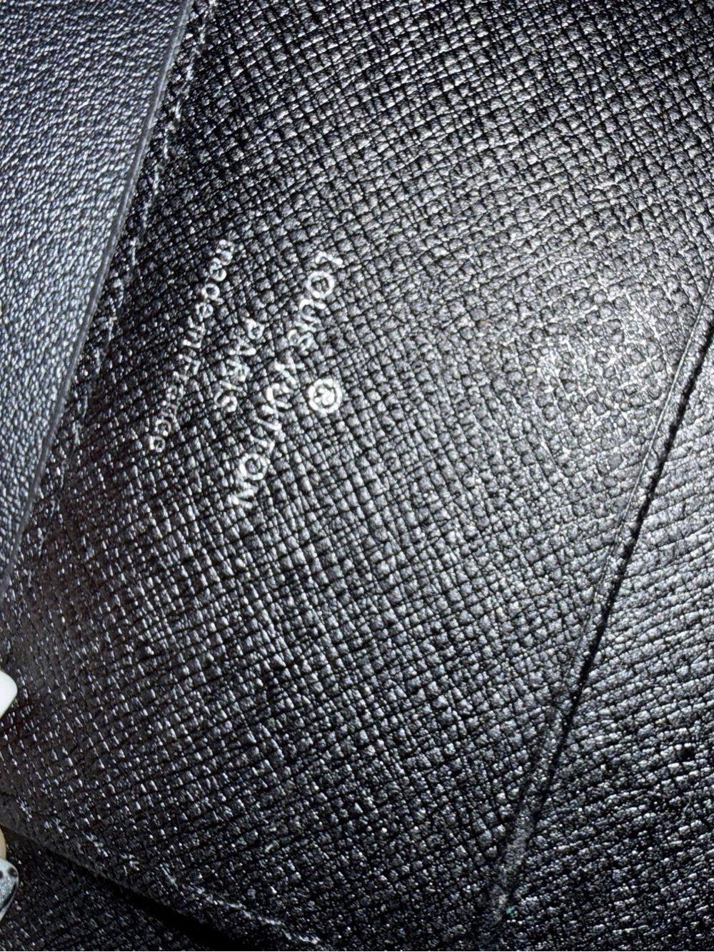 Designer passport holder - new, never used. - Picture 5 of 5